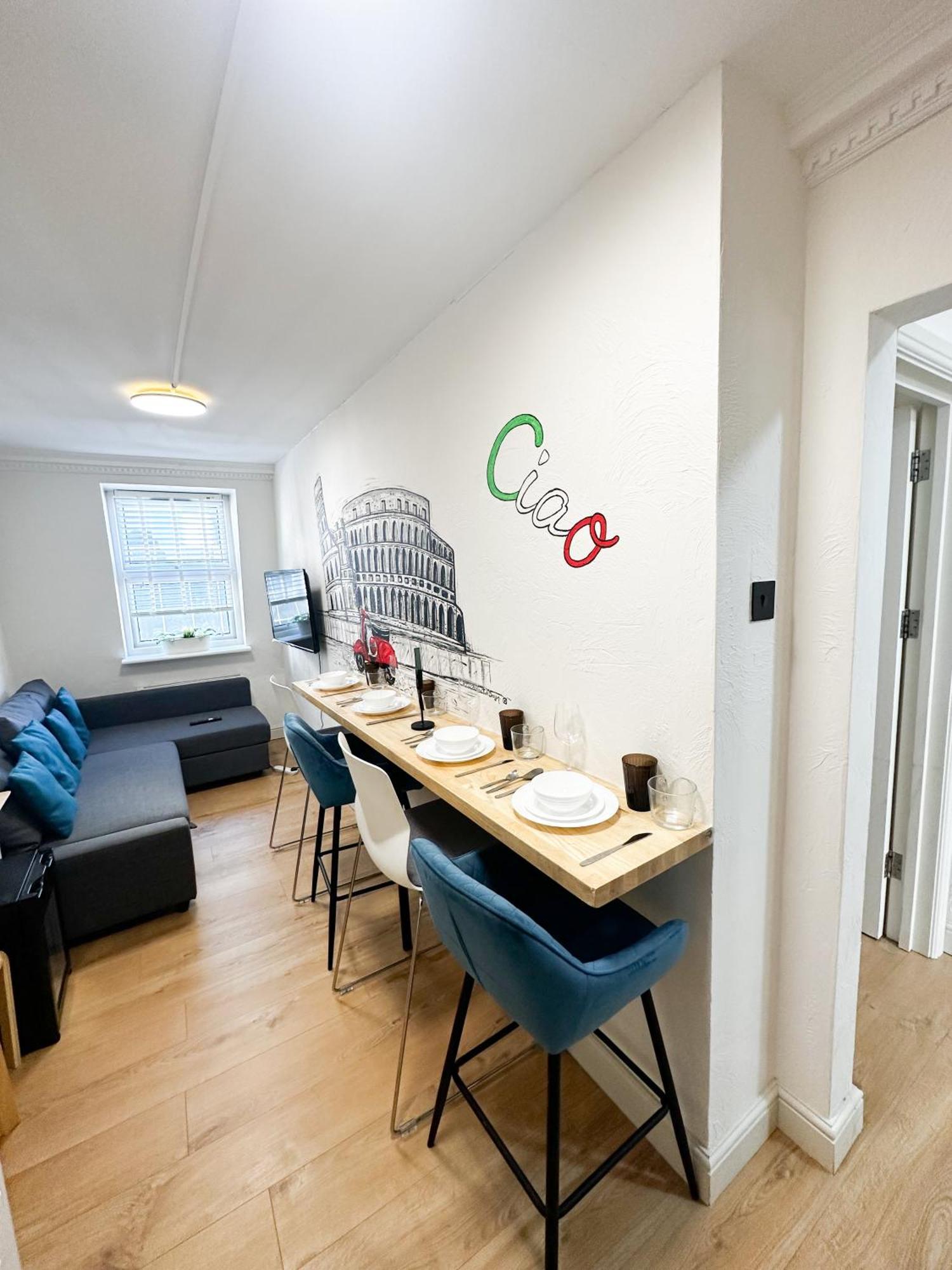 Appartamento Flat 5 - In Aldgate *
